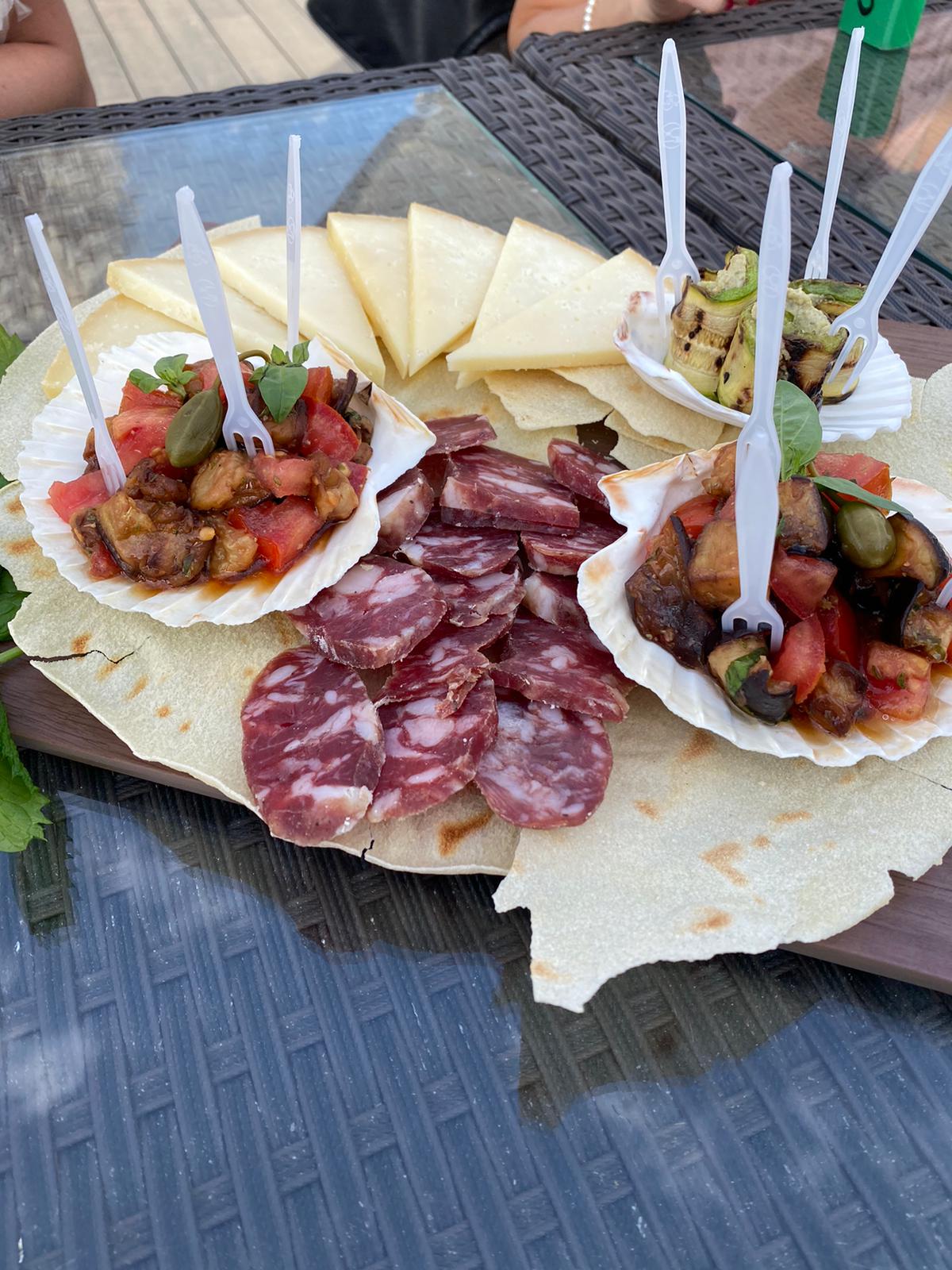 Evento Ottagono: organizza-il-tuo-evento-al-ristorante-ottagono-al-Poetto-Cagliari-8